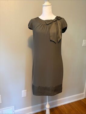 H&M Gray Bow-Trim Cap-Sleeve Mini Dress